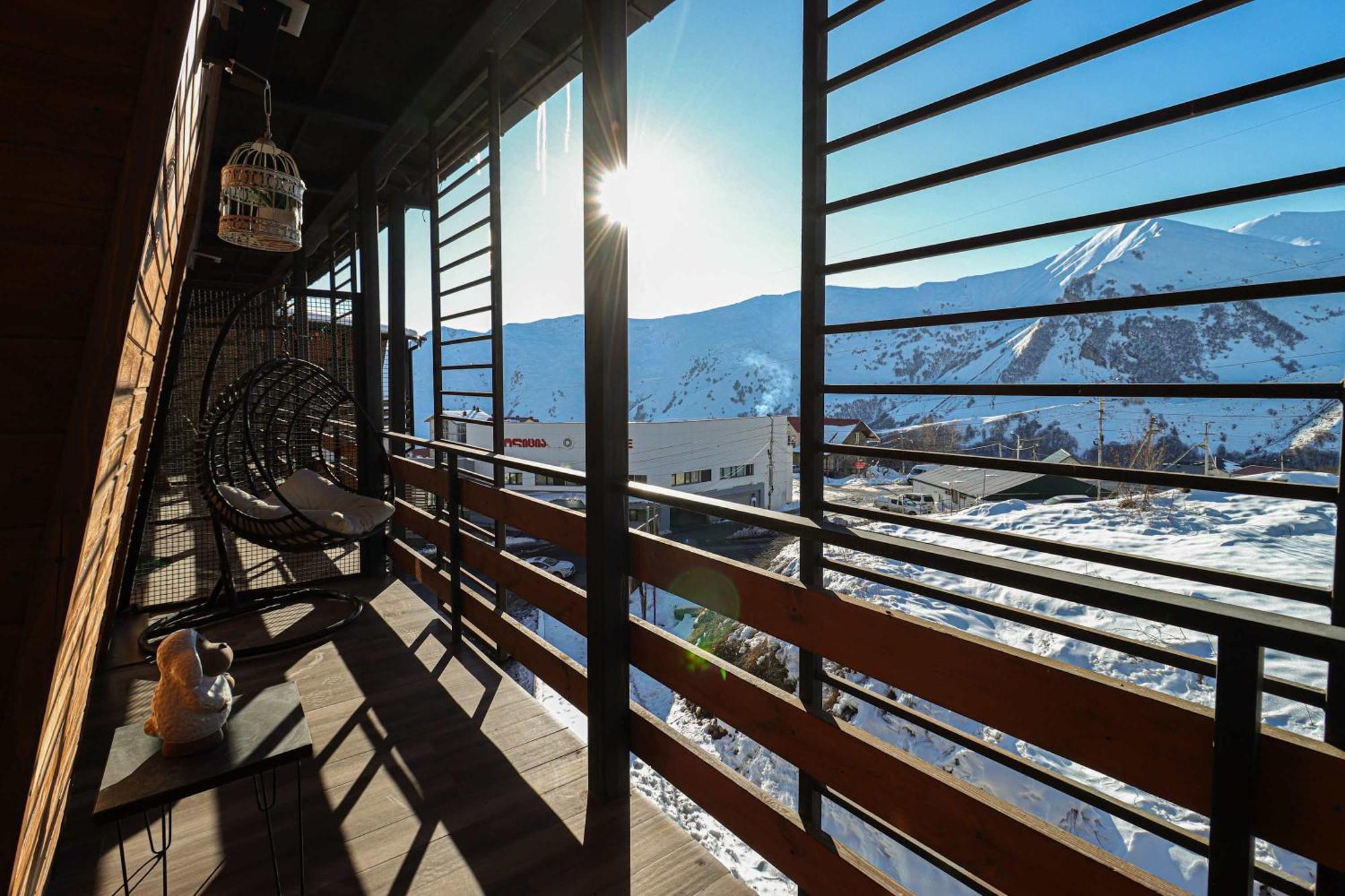 Stylish Studio Apartment With Balcony Gudauri Esterno foto